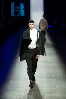 Larissa Pogoretskaya SPRING 2018 READY-TO-WEAR Лариса Погорецкая весна- лето 2018 Санкт Петербург MBFDays